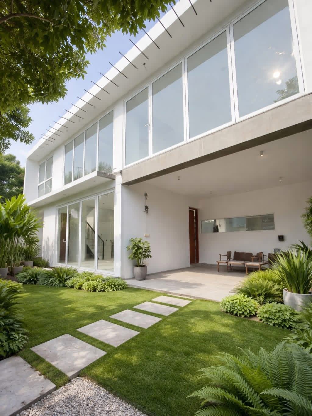 Garden elevation of a house built by Real One Holdings in Pepiliyana
